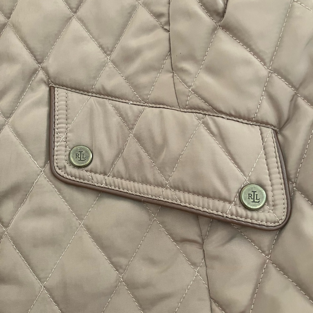 Ralph Lauren Quilted Barn Jacket with Vegan Leather Elbow Patches size M Petite - Picture 2 of 9